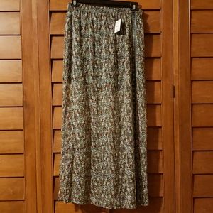 Long floor length pattern MNG maxi skirt